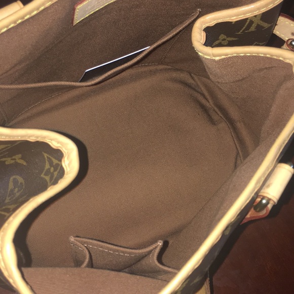 Louis Vuitton monogram little tote - Picture 6 of 8